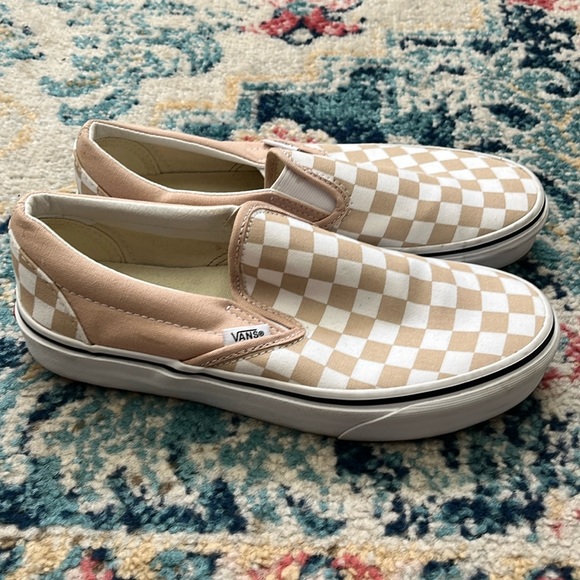 VANS Classic Slip-On Checkerboard Shoe (color: rose smoke) - Picture 1 of 4